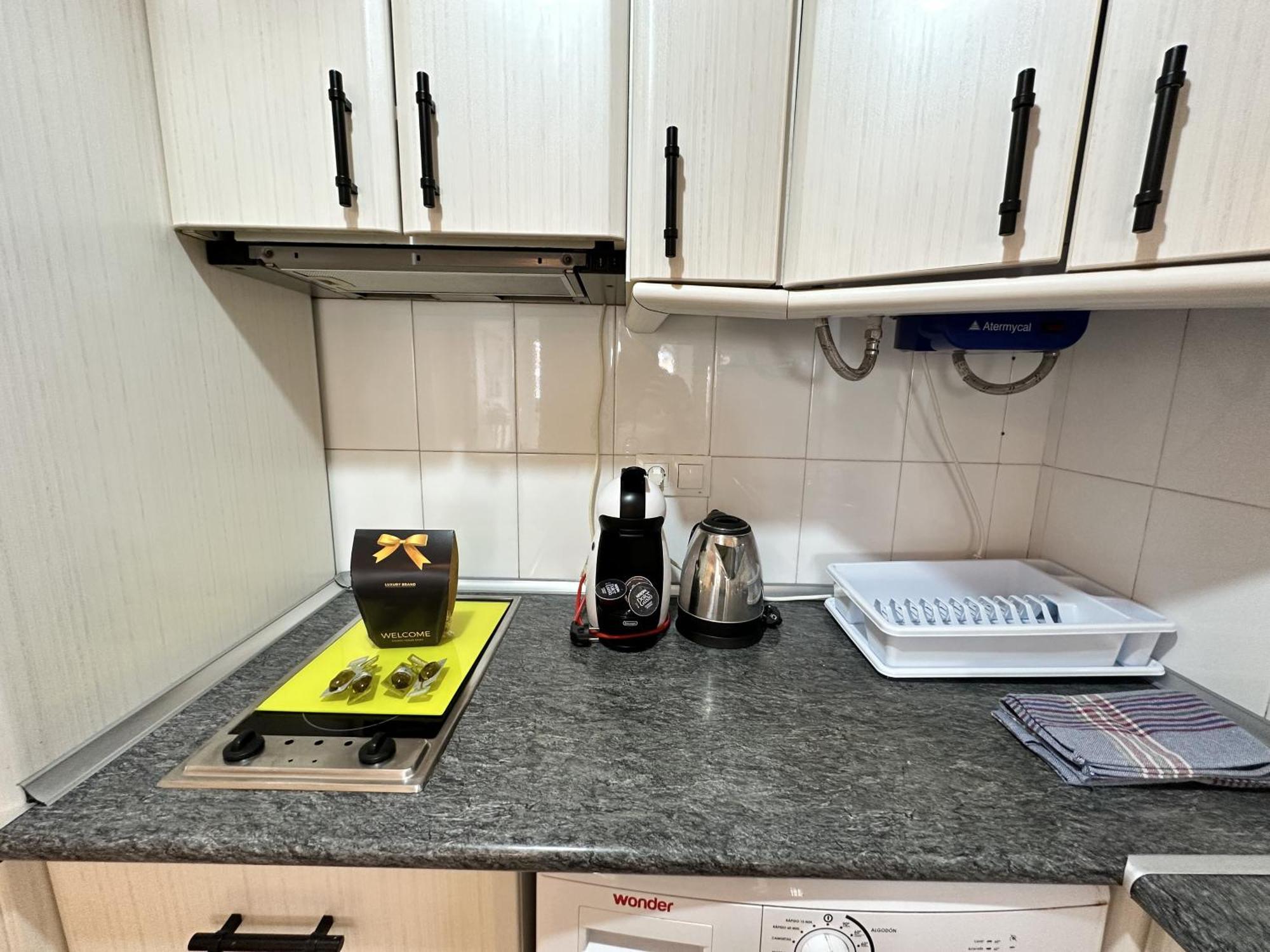 Ver1 - Terraza - 1 Dorm - Wifi - Centro A 100 Metros - Playa A 600 Metros ตอร์เรโมลิโนส ภายนอก รูปภาพ